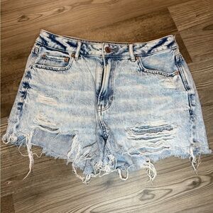 American Eagle Tomgirl Jean Short